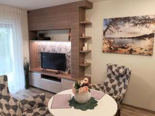 Апартаменты Apartment by the Linden trees Вильнюс Апартаменты с 1 спальней-20